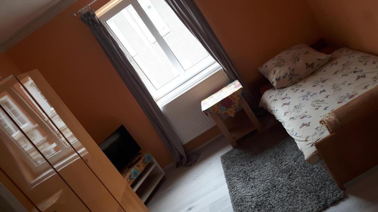 Alter Deutscher Ring Krefeld Extérieur photo