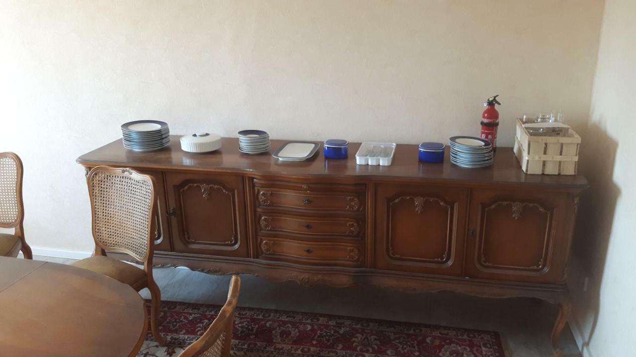 Alter Deutscher Ring Krefeld Extérieur photo